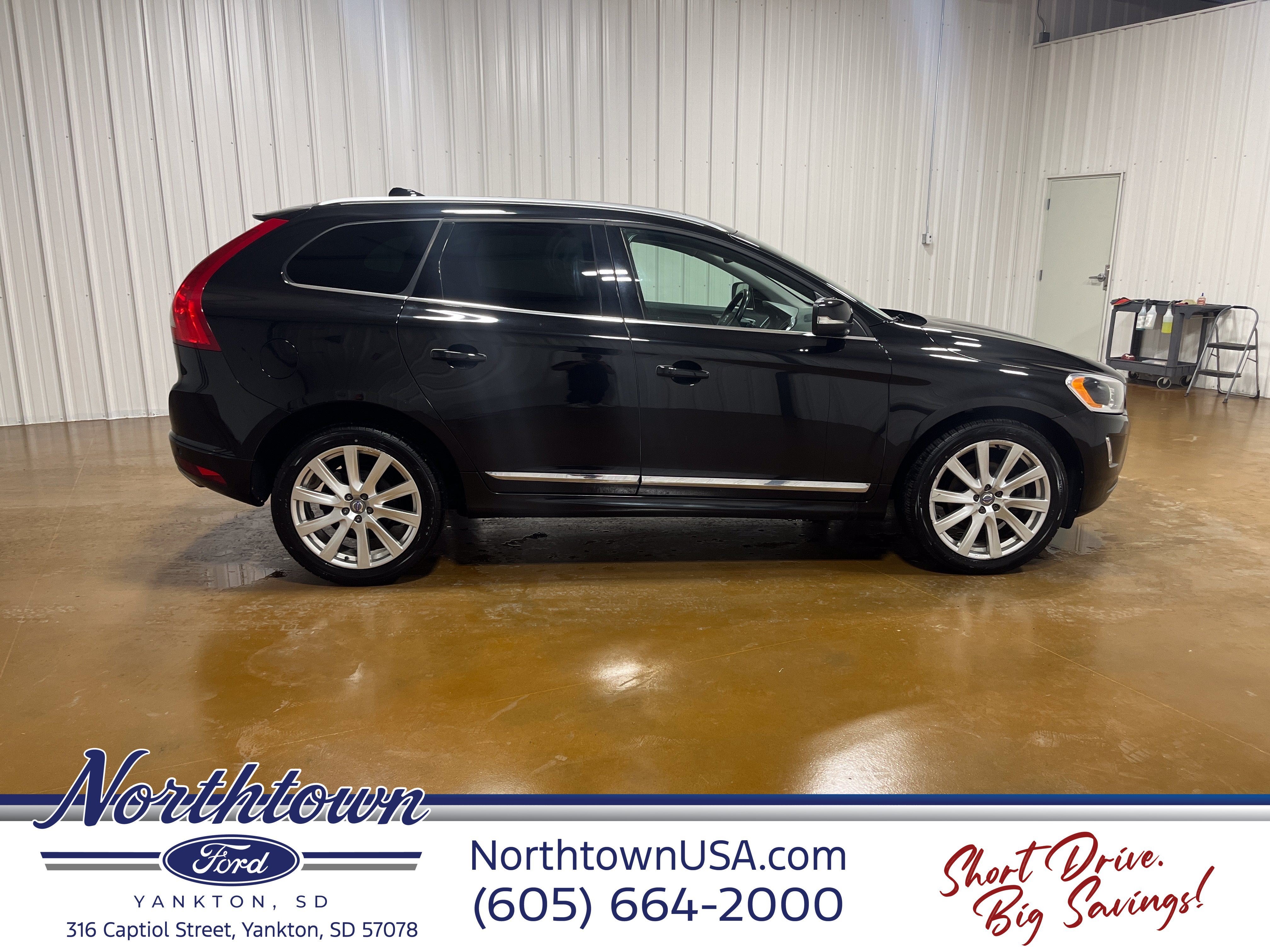 2017 Volvo XC60 Inscription